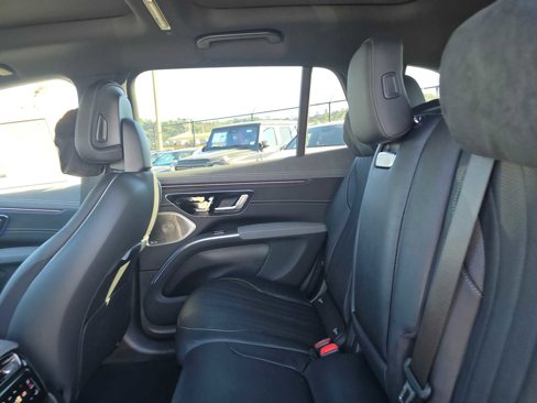 New 2026 Mercedes-Benz EQS 400 4MATIC SUV image 24