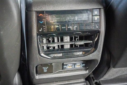 Used 2023 Jeep Grand Cherokee L Limited image 31