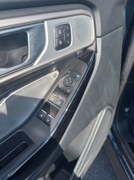 Certified 2024 Ford Explorer ST w/ Equipment Group 401A image 18