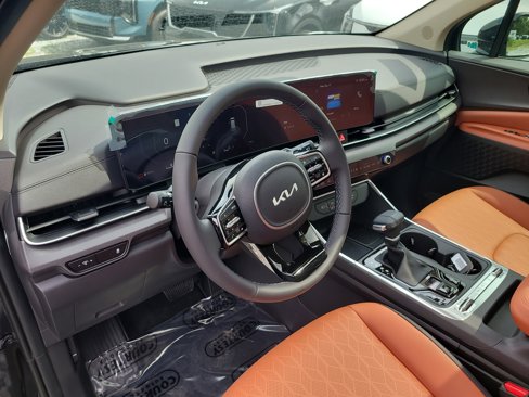 New 2026 Kia Carnival SX image 21