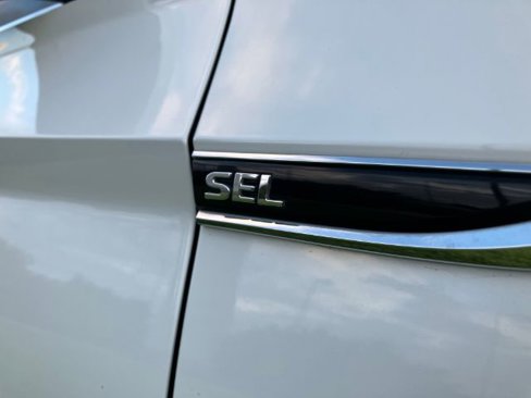 Used 2019 Volkswagen Jetta SEL image 9