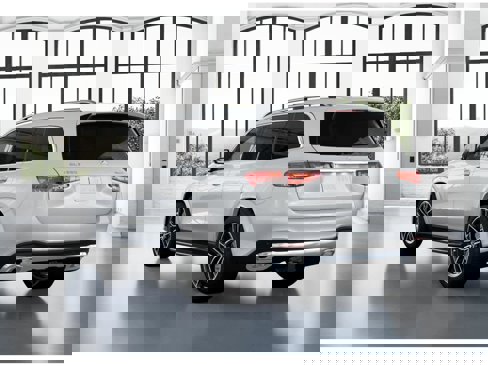 New 2026 Mercedes-Benz GLS 580 4MATIC image 27