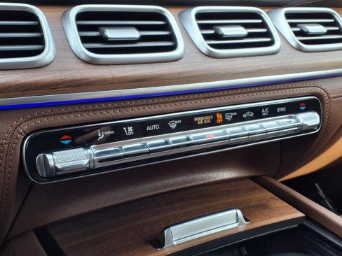 New 2025 Mercedes-Benz GLS 450 4MATIC image 19