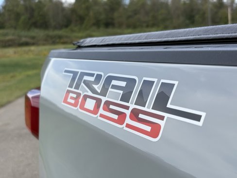 Used 2024 Chevrolet Silverado 1500 LT Trail Boss w/ LT Trail Boss Premium Package image 13
