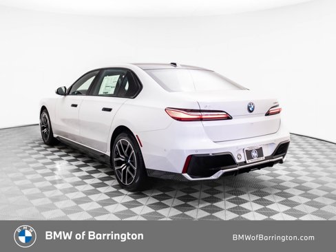 New 2025 BMW i7 eDrive50 w/ M Sport Package image 3