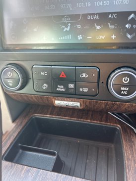 Used 2013 Ford F150 Lariat w/ Lariat Chrome Pkg image 12