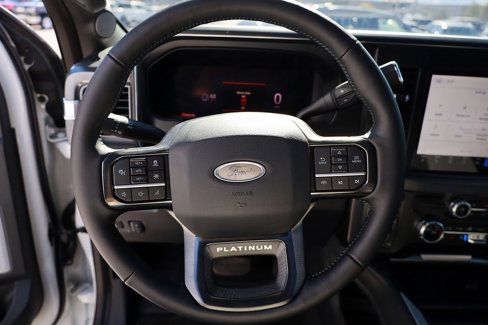 Used 2025 Ford F350 Platinum image 13