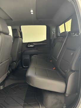 New 2025 Chevrolet Silverado 1500 LT w/ Leather Package image 20