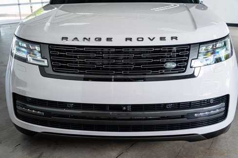Used 2025 Land Rover Range Rover Long Wheelbase Autobiography image 15