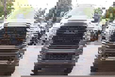 Used 2024 RAM 2500 Big Horn w/ Night Edition image 2
