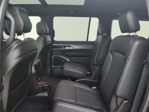 New 2025 Jeep Wagoneer Series II w/ Premium Group I image 32