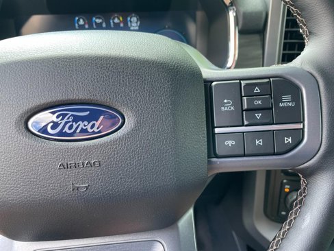 New 2025 Ford F150 Lariat image 30