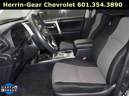 Used 2023 Toyota 4Runner SR5 image 12
