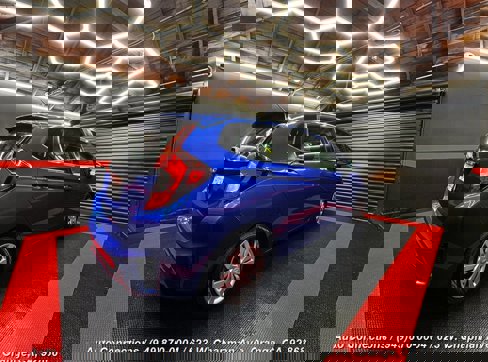 Used 2015 Honda Fit LX image 3