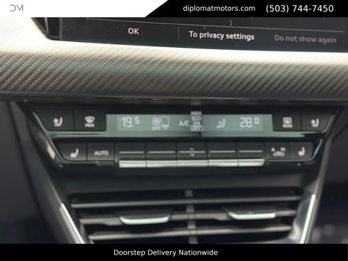 Used 2023 Audi e-tron GT Prestige w/ Prestige Package image 29