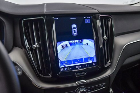 Certified 2025 Volvo XC60 B5 Core w/ Protection Package Premier image 24