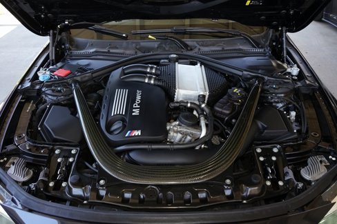 Used 2018 BMW M4 Coupe image 25