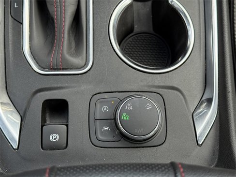 Used 2023 Chevrolet Traverse RS w/ LPO, Floor Liner Package image 31