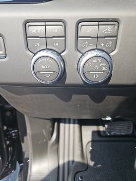 New 2026 GMC Sierra 1500 AT4 w/ AT4 Premium Package image 7