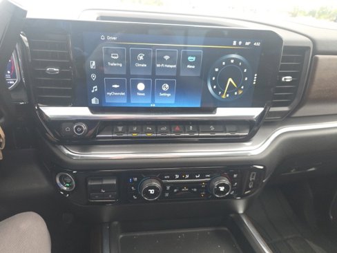 Used 2024 Chevrolet Silverado 2500 High Country w/ High Country Premium Package image 19