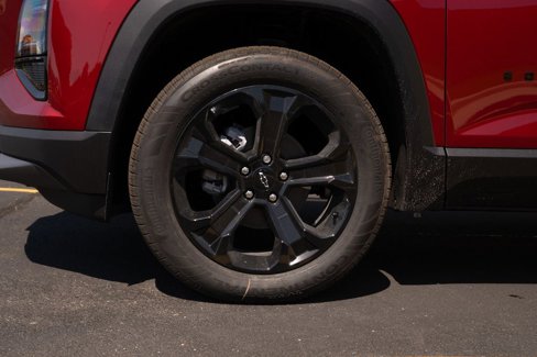 New 2026 Chevrolet Equinox LT w/ Convenience Package II image 8