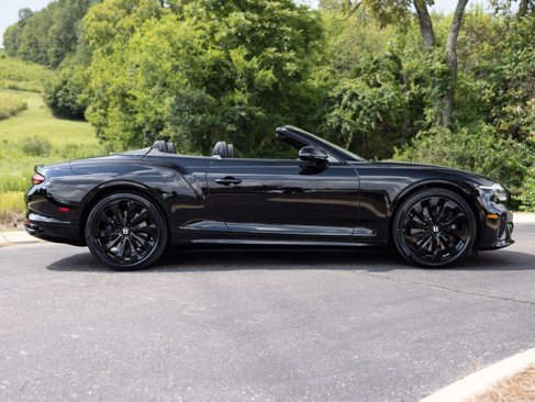 New 2025 Bentley Continental GTC image 13