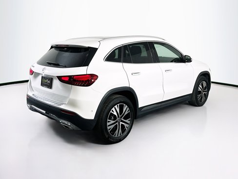 Used 2025 Mercedes-Benz GLA 250 image 9