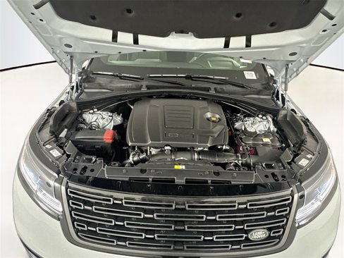 New 2026 Land Rover Range Rover Velar Dynamic SE image 30