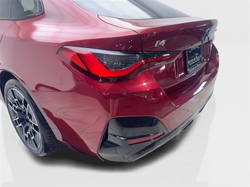 Used 2025 BMW i4 eDrive40 w/ M Sport Package image 19