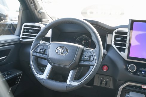 New 2025 Toyota Tundra Limited image 17