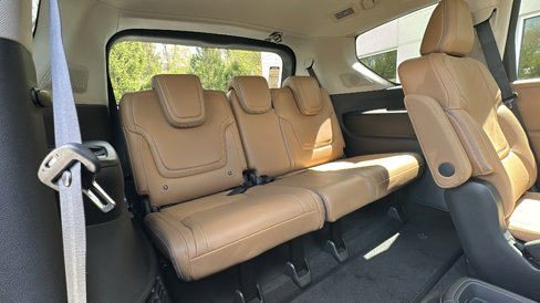 New 2025 INFINITI QX80 Luxe image 11