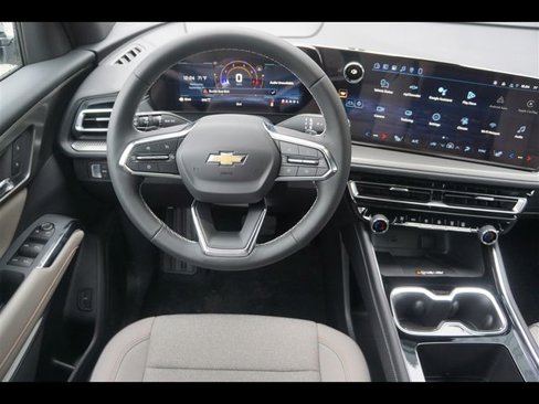 New 2026 Chevrolet Traverse LT image 6