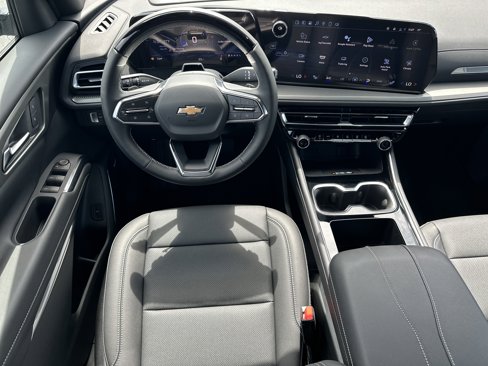 New 2025 Chevrolet Traverse LT w/ Enhanced Driving Package image 25