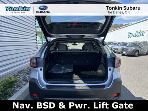 New 2025 Subaru Outback Premium image 4