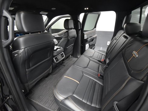 Used 2024 Ford F250 Platinum image 38