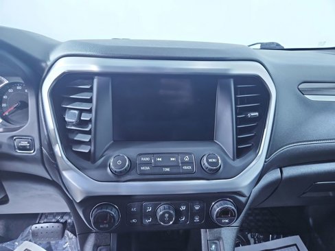 Used 2017 GMC Acadia SLT image 19