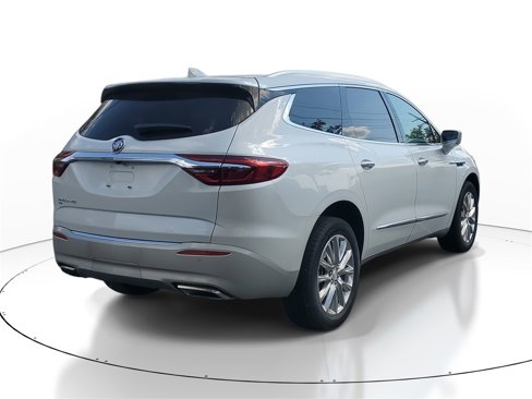 Used 2020 Buick Enclave Premium image 4