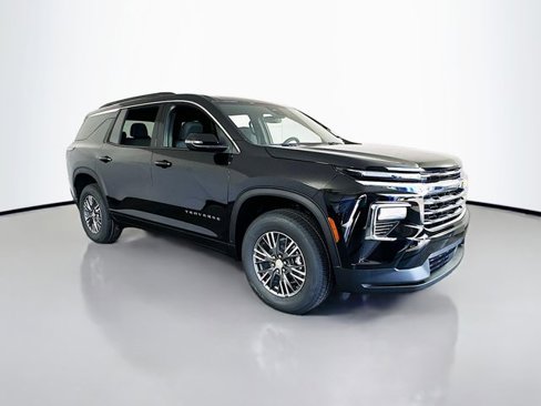 New 2026 Chevrolet Traverse LT image 2