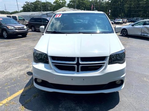 Used 2017 Dodge Grand Caravan GT image 6