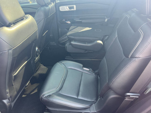 Used 2022 Ford Explorer ST w/ Equipment Group 401A image 31