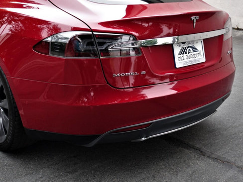 Used 2015 Tesla Model S P85D image 12