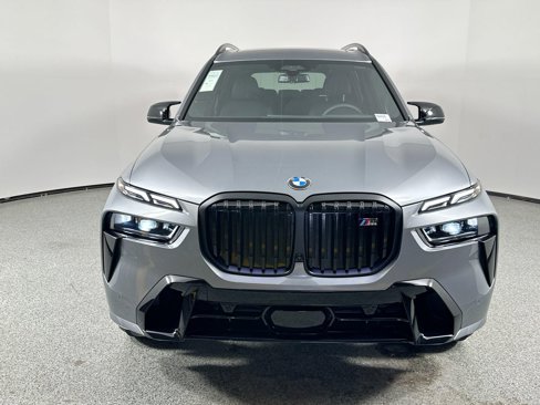 New 2026 BMW X7 M60i image 2