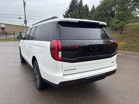 New 2025 Ford Expedition Max Platinum image 2