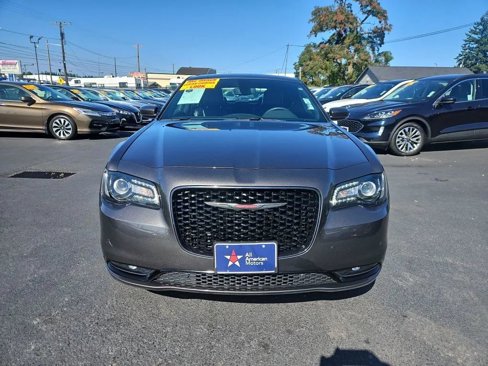 Used 2023 Chrysler 300 S image 2
