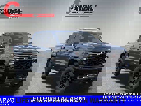 New 2026 Chevrolet Silverado 1500 ZR2 w/ Dark Appearance Package image 7