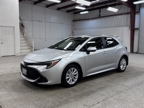 Used 2025 Toyota Corolla SE image 1