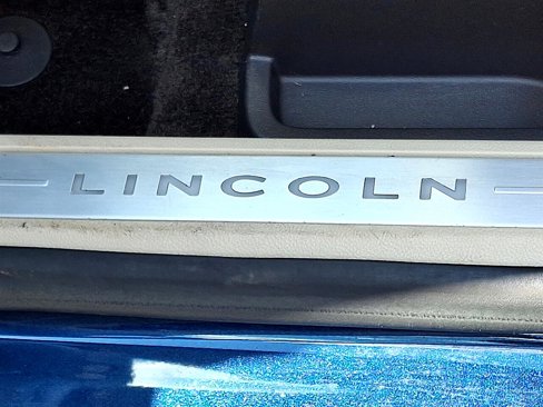 Used 2017 Lincoln MKC Reserve w/ Lincoln MKC Climate Package image 18