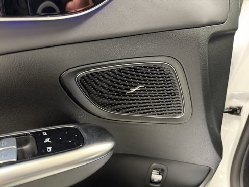New 2025 Mercedes-Benz C 43 AMG 4MATIC Sedan image 20