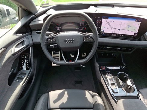 New 2025 Audi S6 e-tron Premium Plus image 10
