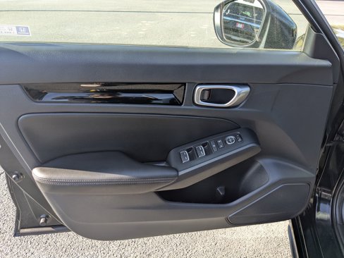 Used 2024 Honda Civic EX-L image 11